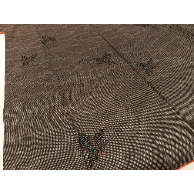 平和屋着物○本場大島紬 純泥染め 手織 一元絣 舞蝶文 川畑