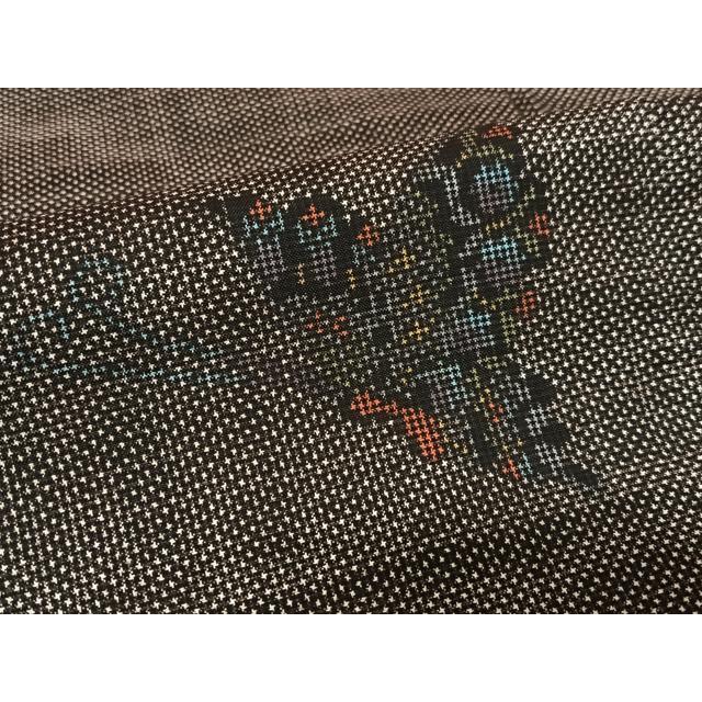 平和屋着物○本場大島紬 純泥染め 手織 一元絣 舞蝶文 川畑