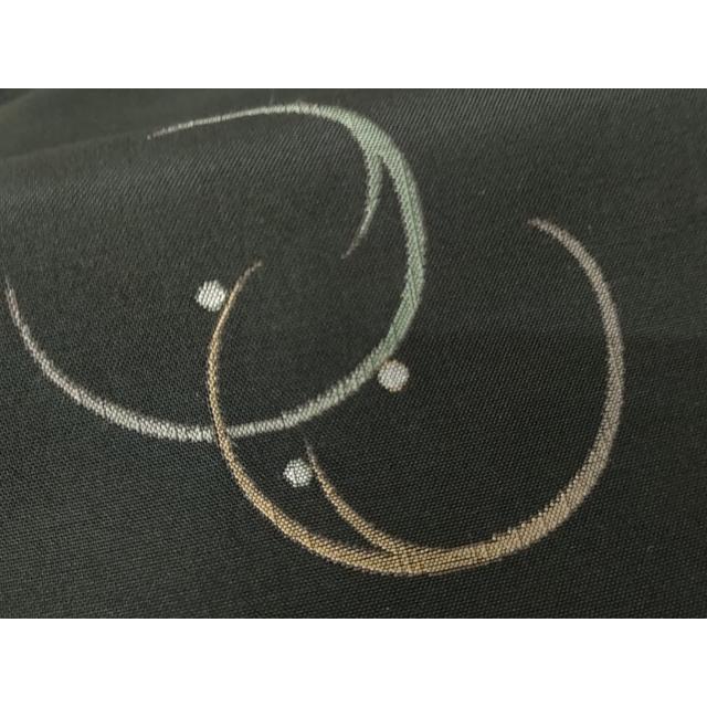 平和屋着物○の名門・菱屋六右ェ門 紬 露草丸文 黒地 正絹