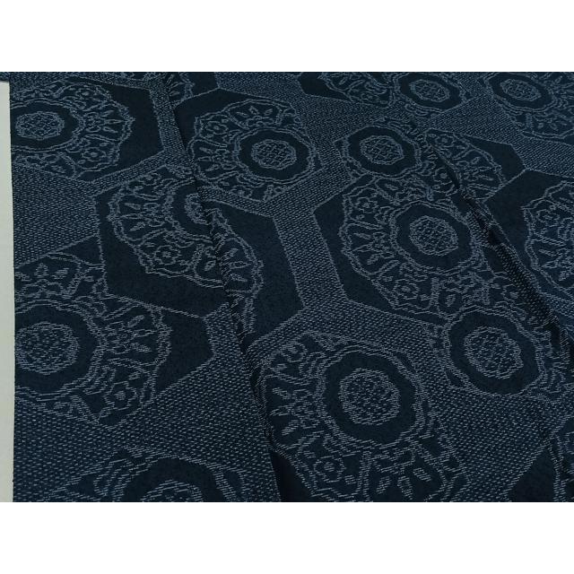 平和屋着物▽本場大島紬　薩摩結城　単衣　亀甲花文　反端付き　正絹　逸品　AABE4265jh 平和屋着物▽本場大島紬 薩摩結城 単衣 亀甲花文 反端付き 正絹 逸品