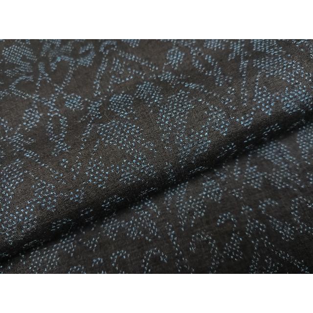 平和屋着物●本場結城紬　重要無形文化財　草花文　正絹　逸品　AABE8906ph 平和屋着物○本場結城紬 重要無形文化財 草花文 正絹 逸品 AABE8906ph