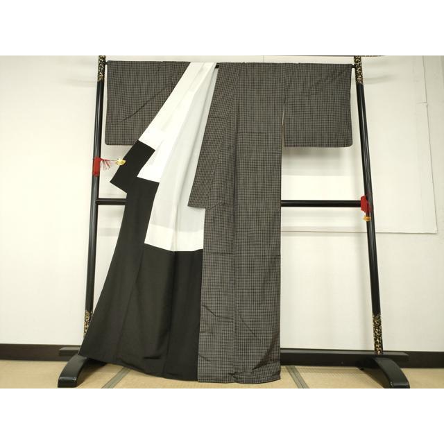 平和屋着物●本場縞大島紬　珊瑚の格子　丸恵謹製　証紙付き　正絹　逸品　AABF6175ck 平和屋着物○本場縞大島紬 珊瑚の格子 丸恵謹製 証紙付き 正絹 逸品