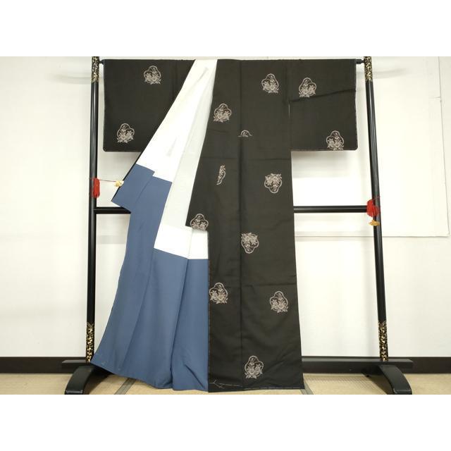平和屋着物●本場大島紬　地空き　カタス9マルキ　草花文　黒地　正絹　逸品　未使用　AABF6638cs_2