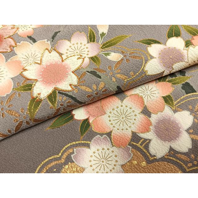 平和屋着物○ファッションデザイナー 花井幸子 振袖 駒刺繍 雲取り花文