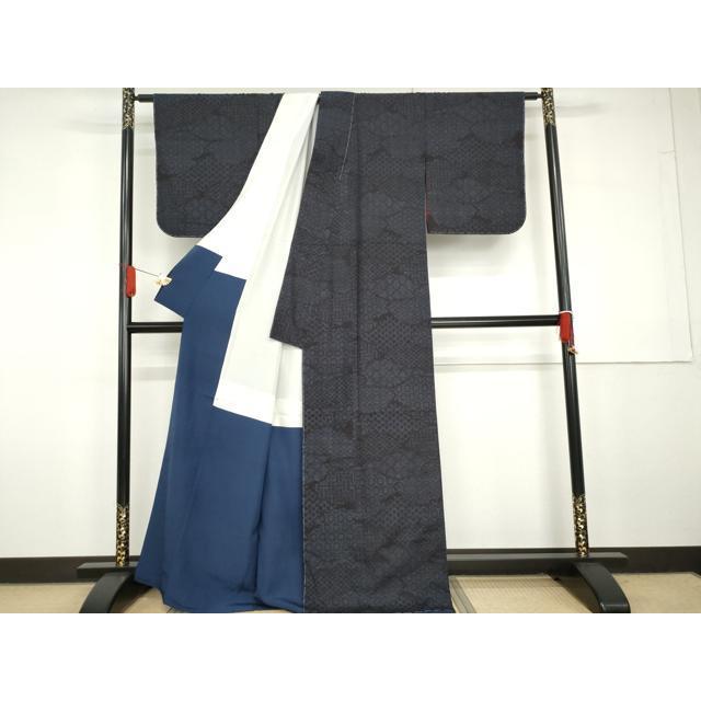 平和屋着物●本場結城紬　重要無形文化財　80亀甲　吉祥文　正絹　逸品　未使用　AABG7909cs