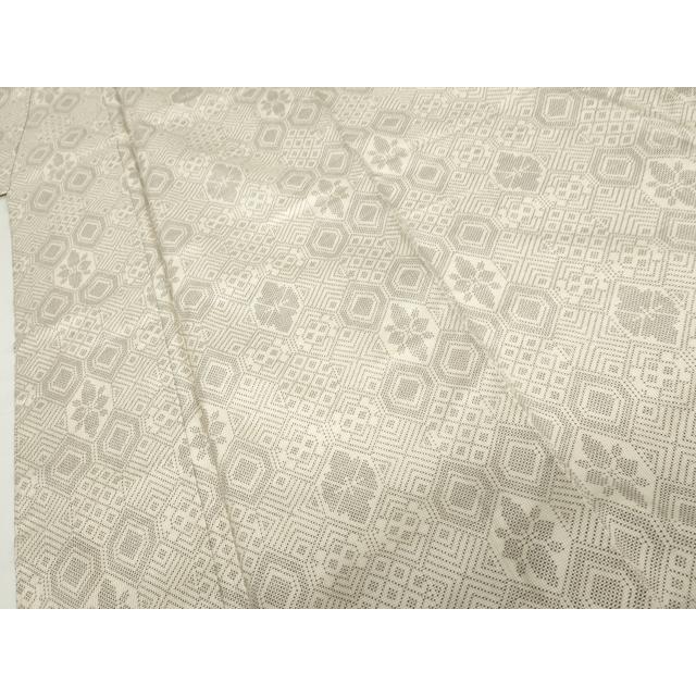 平和屋着物●本場大島紬　白大島　一元絣　亀甲花文　正絹　逸品　未使用　AABH7218cs_3
