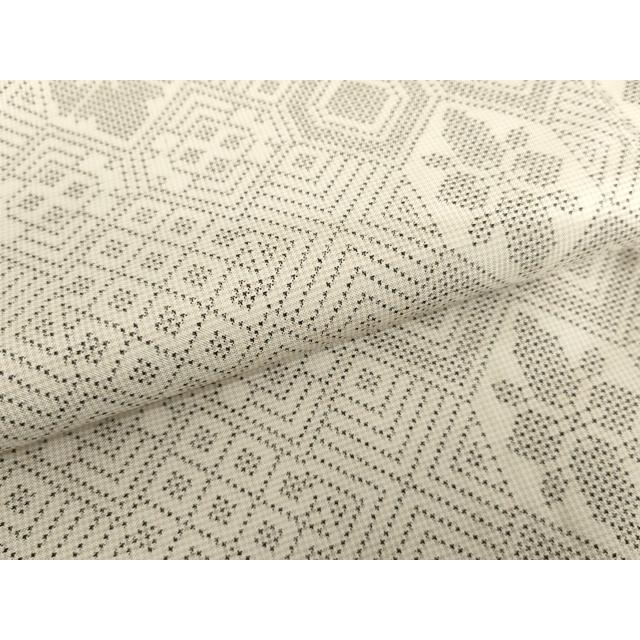 平和屋着物●本場大島紬　白大島　一元絣　亀甲花文　正絹　逸品　未使用　AABH7218cs_4