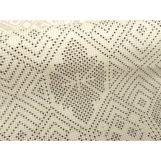 平和屋着物●本場大島紬　白大島　一元絣　亀甲花文　正絹　逸品　未使用　AABH7218cs_5