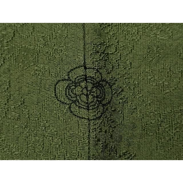 平和屋着物●上質な色無地　舞花地紋　松葉色　正絹　逸品　CAAX4510ut 平和屋着物○上質な色無地 舞花地紋 松葉色 正絹 逸品 CAAX4510ut 着物