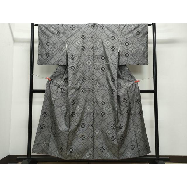 平和屋着物●本場大島紬　9マルキ　七宝花文　正絹　逸品　CAAZ8389vf 平和屋着物○本場大島紬 9マルキ 七宝花文 正絹 逸品 CAAZ8389vf