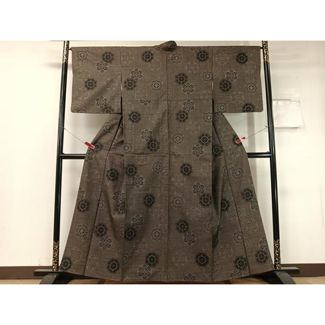 平和屋着物●本場大島紬　9マルキ　雪花文　正絹　逸品　CABC9680vp