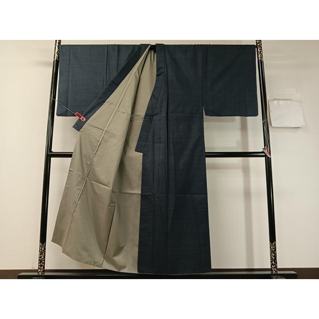 平和屋着物●本場大島紬　100亀甲　総詰め　霞文　正絹　逸品　未使用　CABB4393yc 平和屋着物男性 本場大島紬 アンサンブル 100亀甲 総詰め 正絹 逸品