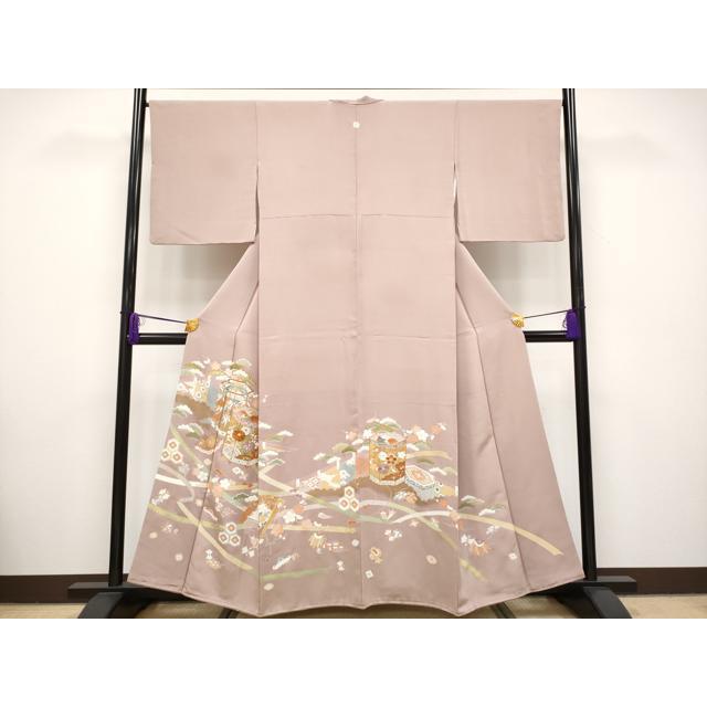 平和屋本店■極上　創業460年・千總　色留袖　駒刺繍　貝桶桧扇吉祥文　金彩　薄柿色地　小田急百貨店扱い　逸品　CYAA2627s5 平和屋本店□極上 創業460年・千總 色留袖 駒刺繍 貝桶桧扇吉祥文 金彩