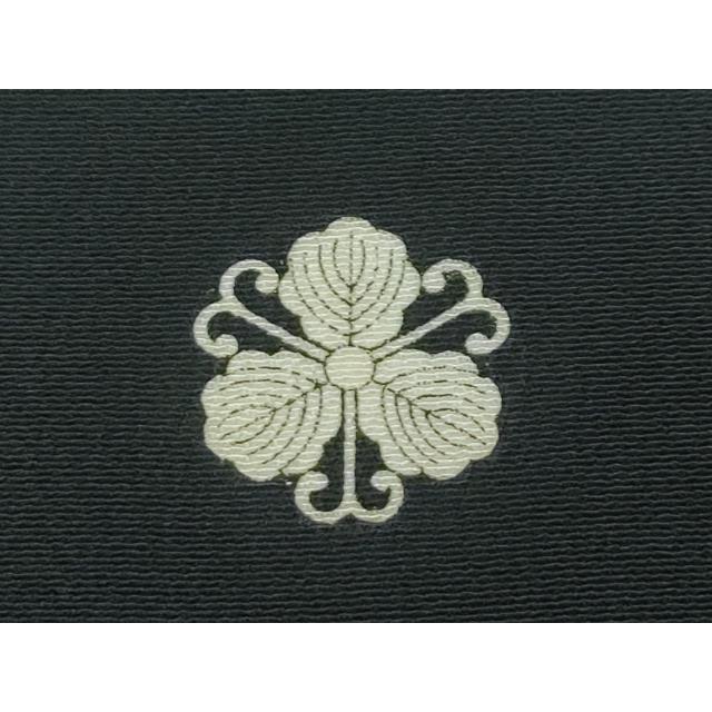 平和屋本店□極上 創業460年・千總 黒留袖 駒刺繍 草花風景文 金彩