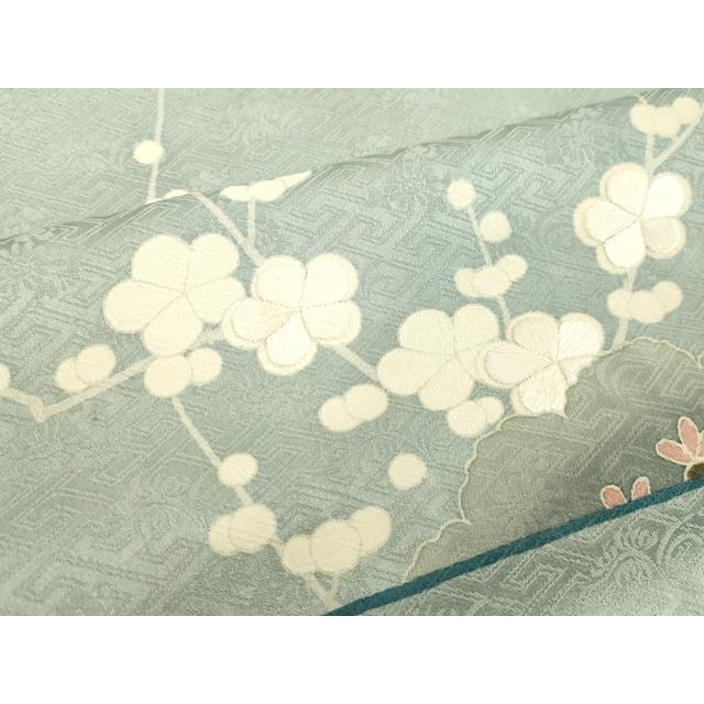 平和屋着物●創業460年・千總　色留袖　刺繍　霞枝梅松文　月白色地　金彩　三越扱い　正絹　逸品　DAAV8592tw 平和屋着物○創業460年・千總 色留袖 刺繍 霞枝梅松文 月白色地 金彩