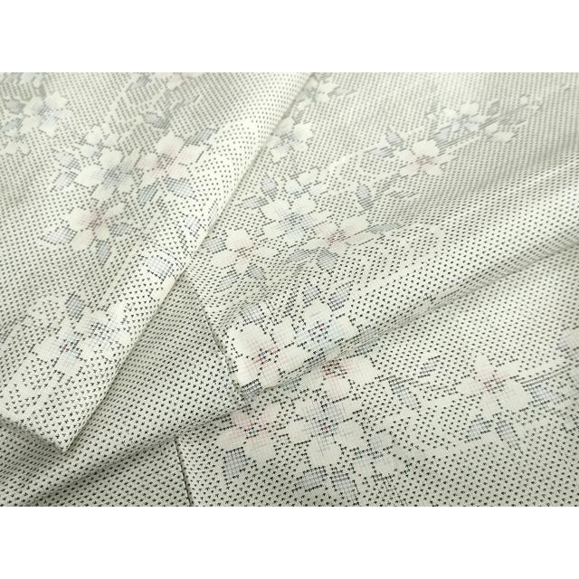 平和屋着物●極上　本場大島紬　白大島　9マルキ　雪輪重ね文様　逸品　CZAA5402s6 平和屋着物○本場大島紬 白大島 9マルキ 吉祥花文 正絹 逸品 CABD7453ut -