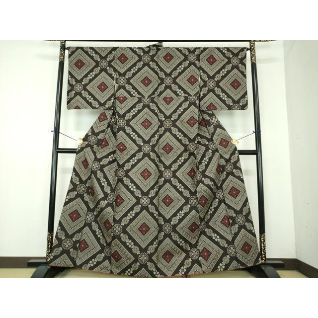 平和屋着物●本場大島紬　龍郷絣　花菱文　正絹　逸品　DABD1645ps