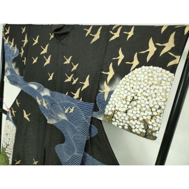 平和屋本店□極上 訪問着 駒刺繍 立波飛鶴文 黒地 金銀彩