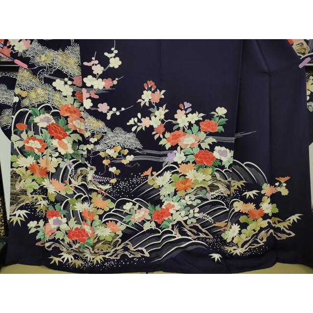 平和屋本店■極上　創業460年・千總　振袖　駒刺繍　立波花松文　鉄紺色地　金彩　松坂屋扱い　逸品　DZAA6222kh5