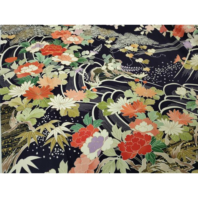 平和屋本店■極上　創業460年・千總　振袖　駒刺繍　立波花松文　鉄紺色地　金彩　松坂屋扱い　逸品　DZAA6222kh5