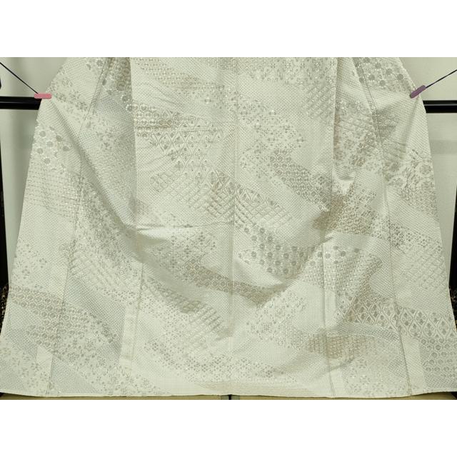 平和屋着物●本場大島紬　染大島　訪問着　中国三大刺繍　汕頭刺繍　スワトウ刺繍　花唐草文　暈し染め　正絹　逸品　AABD4442ph 平和屋本店□極上 中国三大刺繍 スワトウ刺繍 汕頭刺繍 総刺繍 本場縞