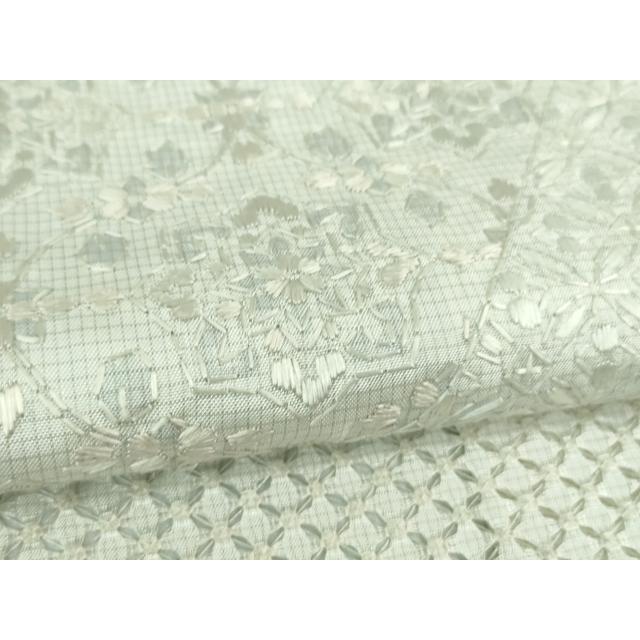 平和屋本店●極上　本場大島紬　白大島　訪問着　総刺繍　横段花菱文　逸品　DZAB2541kh6