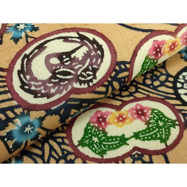 平和屋本店●極上　琉球紅型　九寸名古屋帯　紬地　染さくはら　流水花鳥文　飴色地　反端付き　逸品　DZAB5725kh6 平和屋本店○極上 琉球紅型 九寸名古屋帯 紬地 染さくはら 流水花鳥文