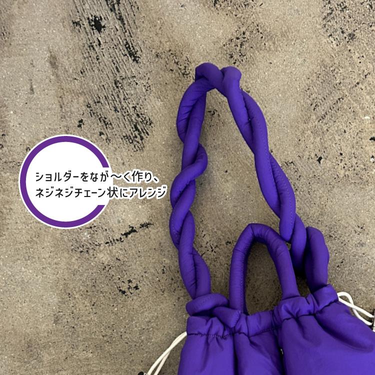 爆買 ショルダーバッグ パフ巾着2WAYトート 全4色 中綿 ふわふわ 