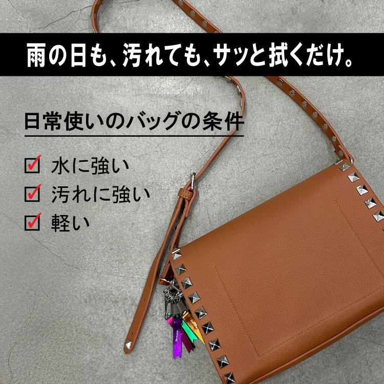 ショルダーバッグ studs shoulder 全5色 スタッズ シンプル かっこいい 個性的 インパクト 内ポケット チャーム 斜め掛け 肩掛け 長さ調節