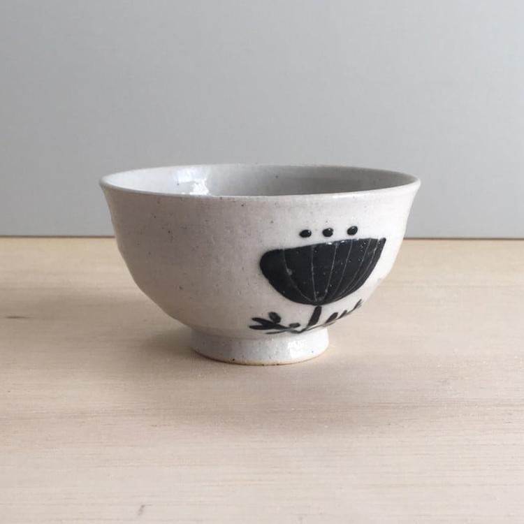茶碗 モノトーン花 飯碗 モノトーン 全3種 瀬戸焼 陶磁器 食器 小ぶり