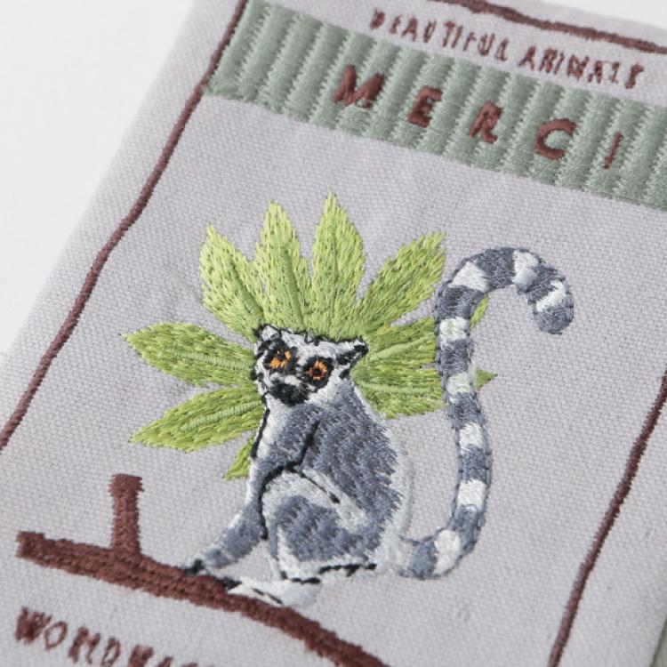 ポーチ | KANKAN チーター キツネザル フラット 刺繍ポーチ S ポーチ | KANKAN チーター キツネザル フラット 刺繍ポーチ S