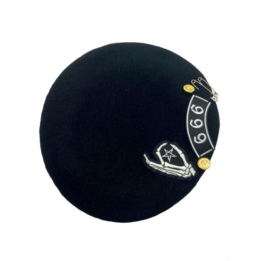 HELLCATPUNKS ベレー帽 カスタム パッチ 安全ピン スタッズ