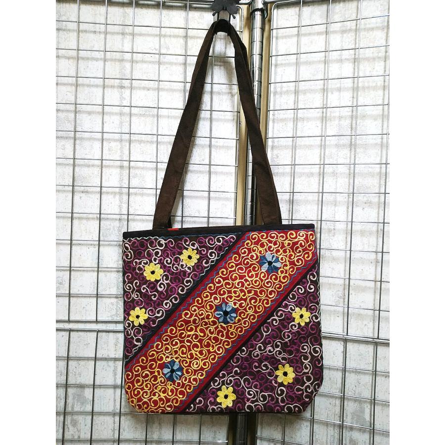 ネパール 花刺繍 ボタニカル柄 トートバッグ アジアン ネパール 花刺繍 ボタニカル柄 トートバッグ アジアン