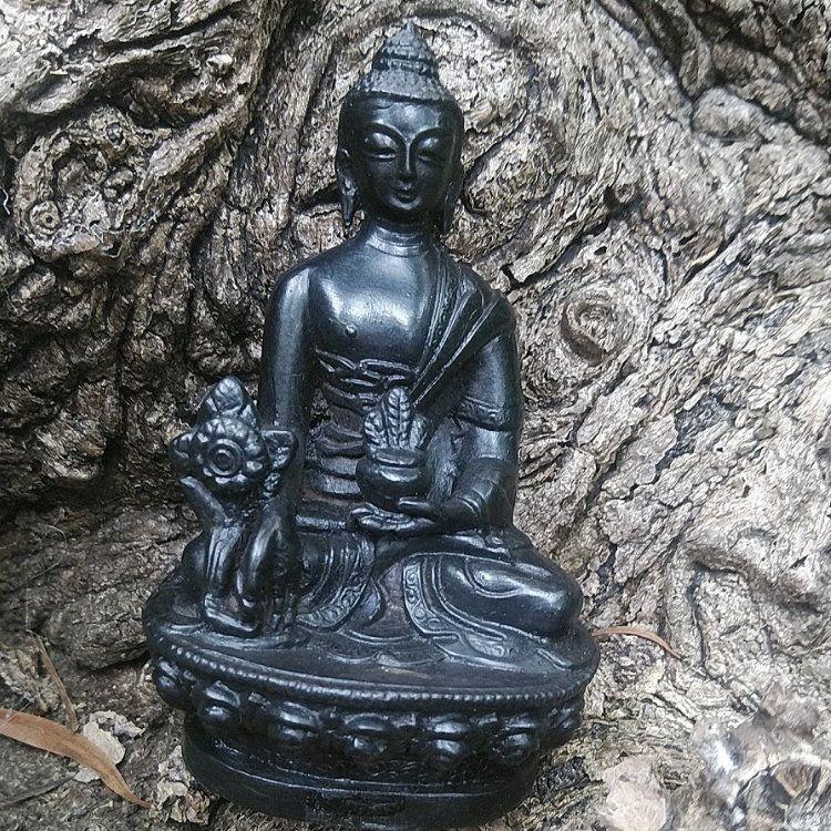 最も完璧な ネパール 薬師如来 置物 インテリア アジアン 雑貨 オブジェ 工芸品