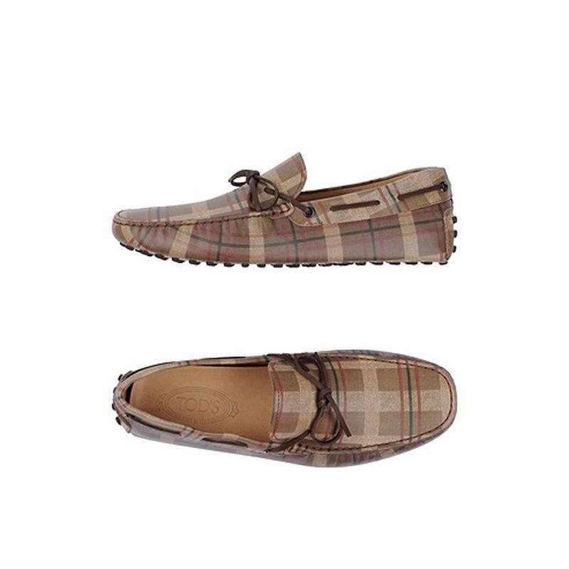 トッズ シューズ Tod S 靴 モカシン シューズ Worldsのトッズ 靴 メンズ カーキ kl Hello Worlds