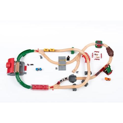 BRIO 木製レール 知育玩具 2025年クリスマス限定レールセット80000-144 [全69ピース] 対象年齢3歳~ 専用ケース付き 誕生日 |  | 01
