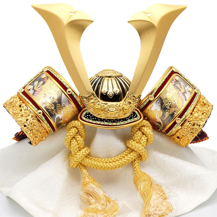 久月作 8号 金小札緋糸縅ノ彫金兜 唐草変形二曲屏風収納台飾り 五月人形/端午の節句/子供の日/男の子/コンパクト/兜 ８号/人形の久月/家紋 | 久月 | 06