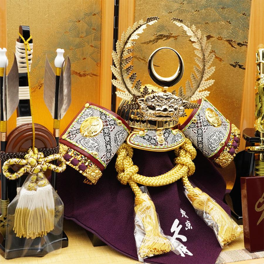 久月作 8号 正絹緋縅 徳川家康ノ兜 緑松二曲屏風総檜収納台飾り 1106 五月人形/端午の節句/子供の日/男の子/コンパクト/家紋/人形の久月 | 久月 | 04