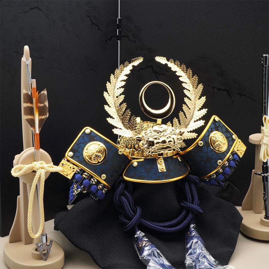 久月作 9号 紺水色段縅徳川家康公の兜 黒松屏風・モカ収納台飾り 五月人形/端午の節句/子供の日/男の子/コンパクト/人形の久月/家紋 | 久月 | 05