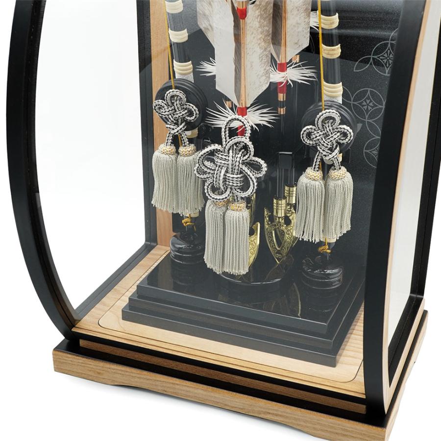 【送料無料】久月作 破魔弓飾り 10号 武帝 黒塗 x 木目 アクリルケース入り　正月飾り/男の子/男児/お祝い/節句/コンパクト/初正月 | 久月 | 05