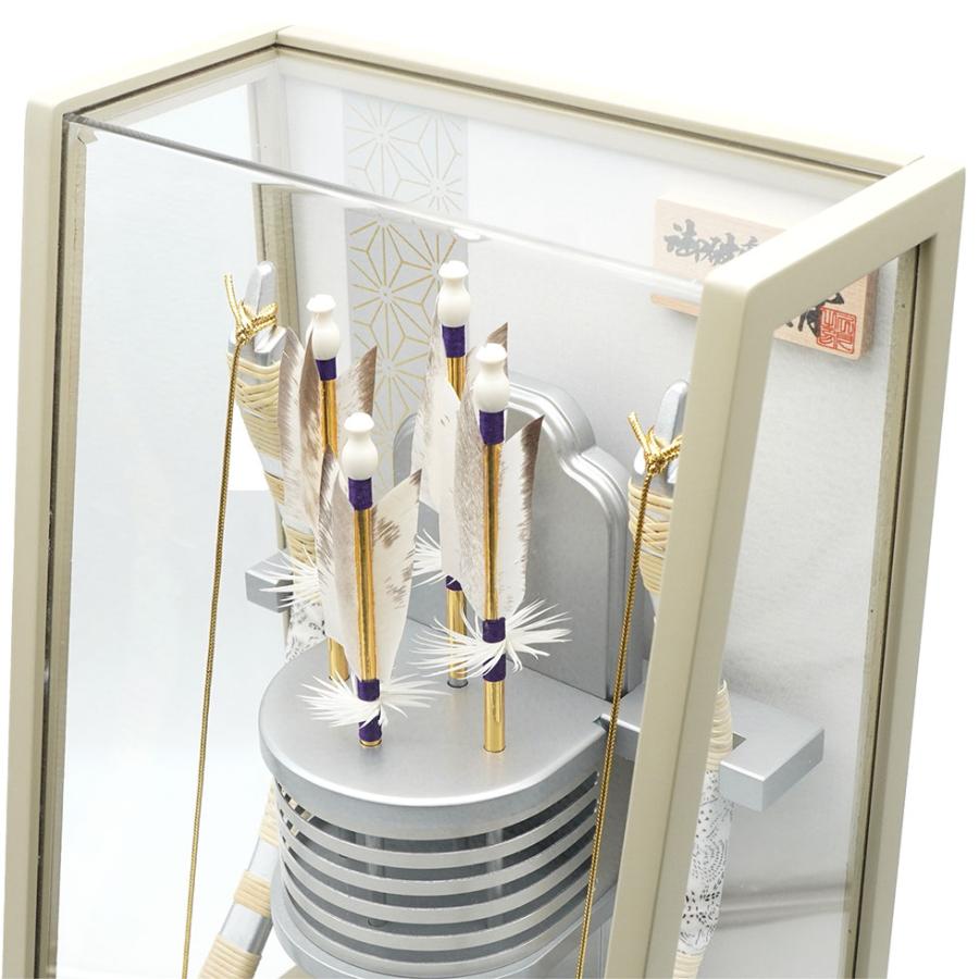 送料無料】久月作 破魔弓飾り 10号 純貴 アクリルケース入り グレー系