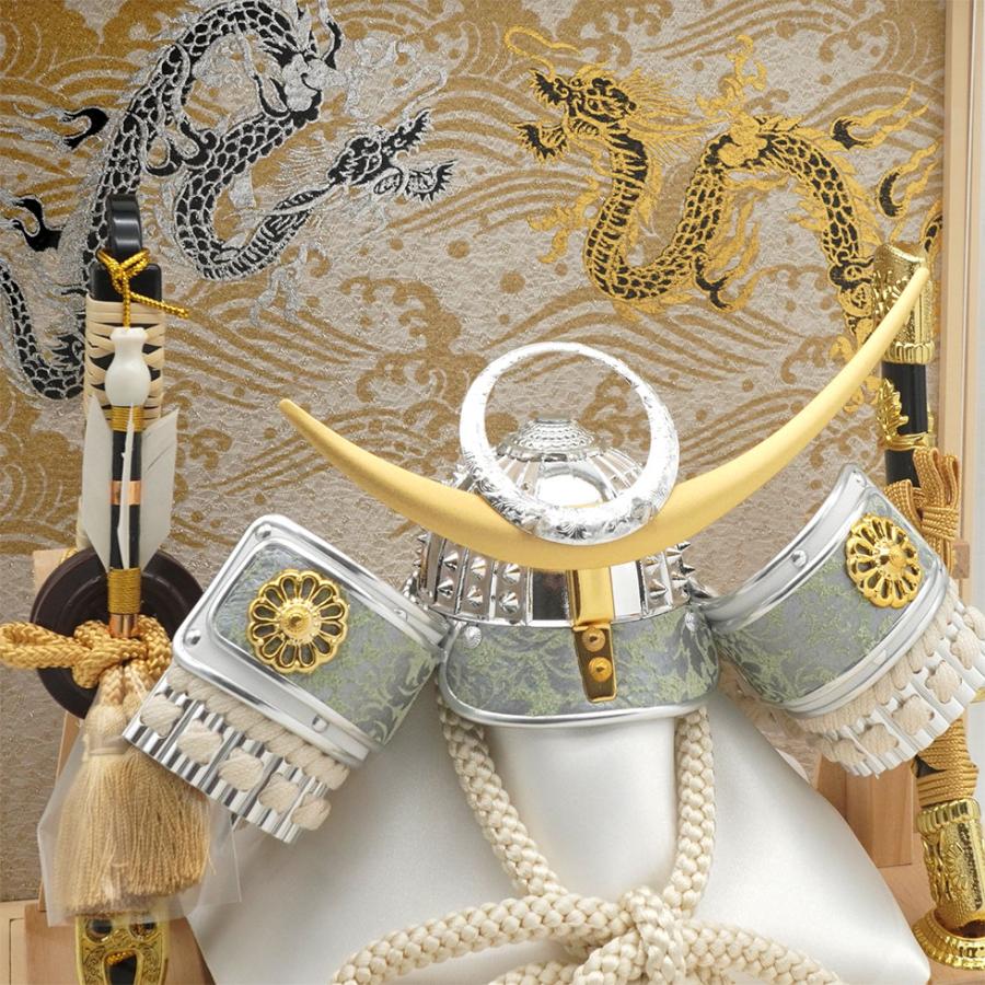 久月作 5号 上杉兜 アクリルケース飾り ベージュ系　五月人形/兜飾り/端午の節句/子供の日/コンパクト/男の子/人形の久月 | 久月 | 04