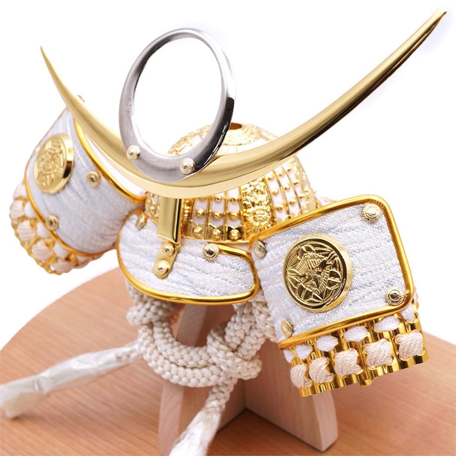 【送料無料】 久月作 5号 正絹緋縅 上杉謙信公ノ兜 さくら台飾り 五月人形/端午の節句/子供の日/男の子/コンパクト/人形の久月 | 久月 | 04