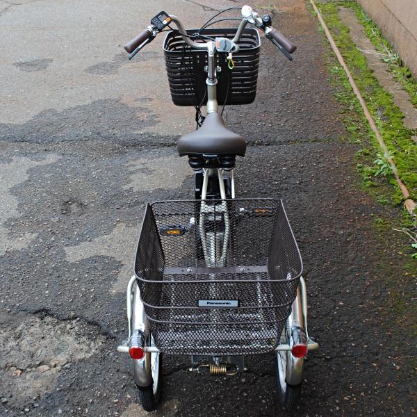 乗車期間数日の中古美品 パナソニック/Panasonic 電動アシスト3輪自転車 ビビライフ BE-ELR833 |  | 05