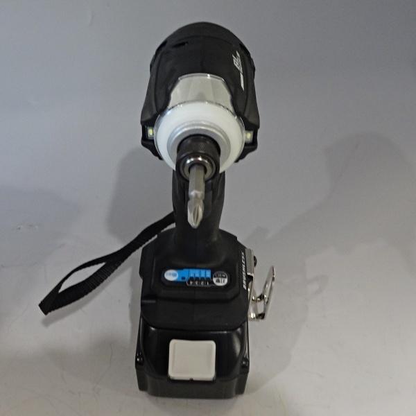 ★新品 makita/マキタ 充電式インパクトドライバ TD172DRGX 18V 6.0Ah 純正フルセット★ |  | 02