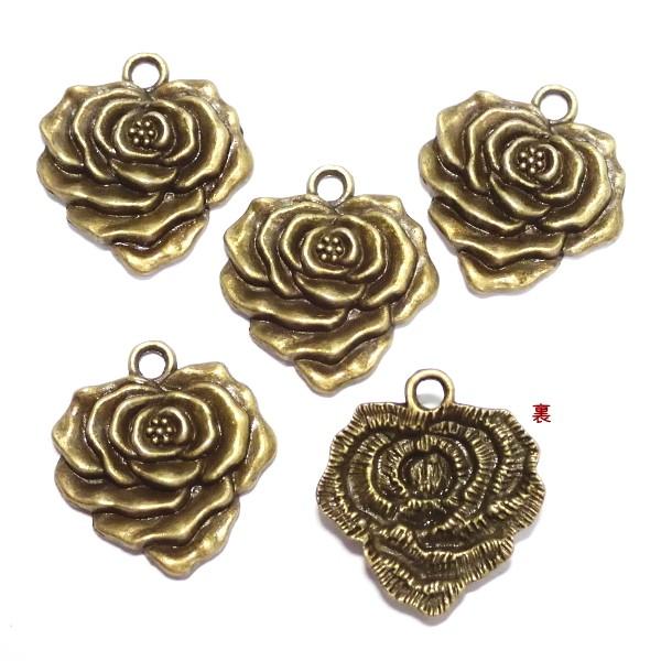 10060-ハートローズチャーム 真鍮古美【5個】 | 