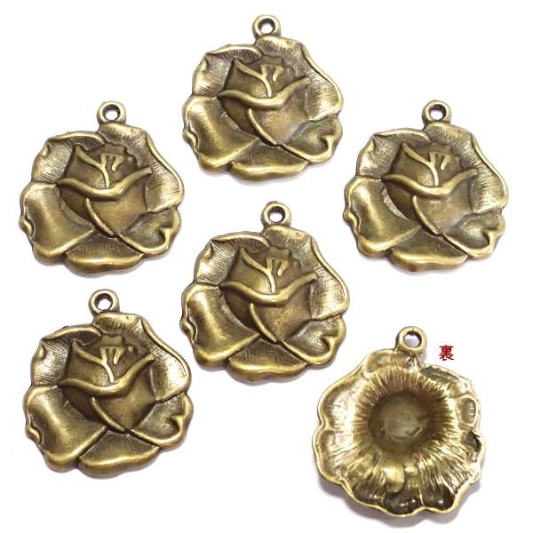 10061-ローズチャーム 真鍮古美【6個】 | 