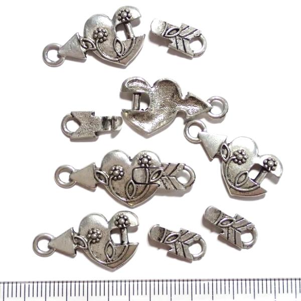 10163-《トグル》　ＮＹピューター　ハート　銀古美　ハート全長２６mm　５ペア/１セット |  | 01