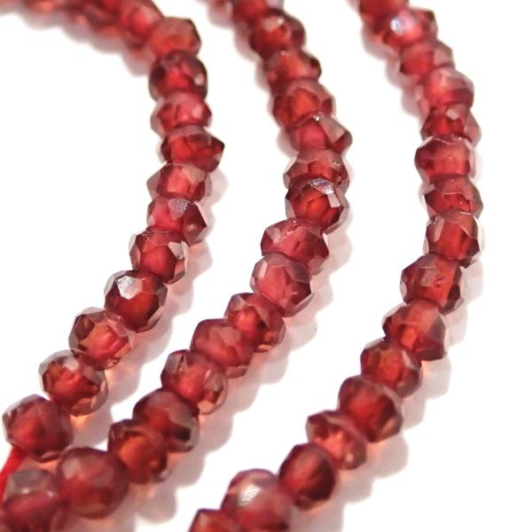 10215-《天然石　1連売り》ガーネット　カットロンデル　約３ｍｍ　約３３ｃｍ／１本 |  | 03