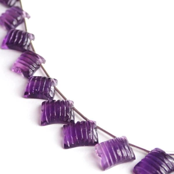 1070-《天然石Special》高グレード　アメジスト　約７．５ｘ６mm〜９．５ｘ８ｍｍ　約２７ｃｍ（３０個）/１本 |  | 06